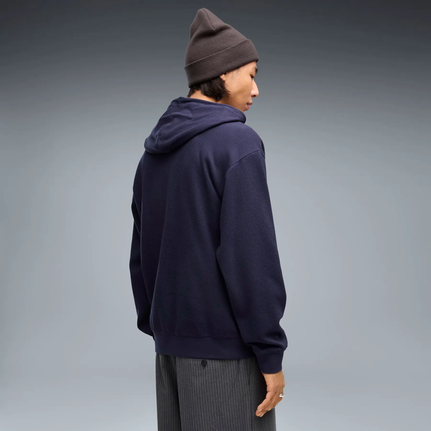 PUMA ESS ELEVATED Relaxed Material Hoodie ΦΟΥΤΕΡ ΜΕ ΚΟΥΚΟΥΛΑ